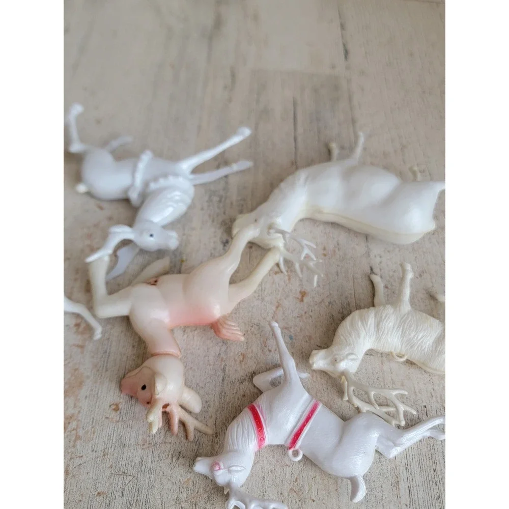 Vintage reindeer white plastic Xmas ornament figure set fawn deer home